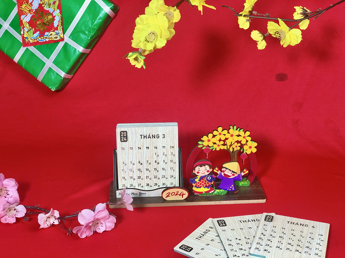 Lịch gỗ để bàn LB01