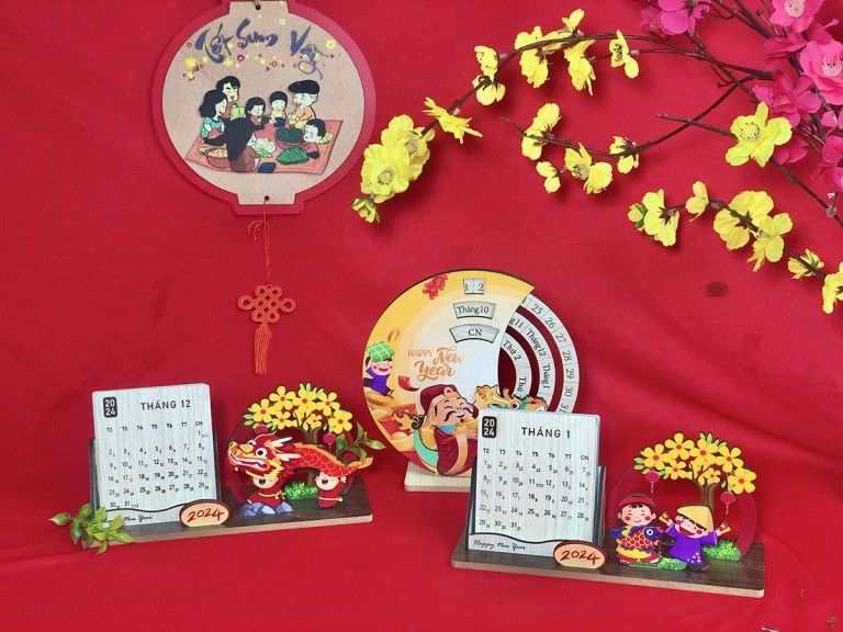Lịch gỗ để bàn LB05
