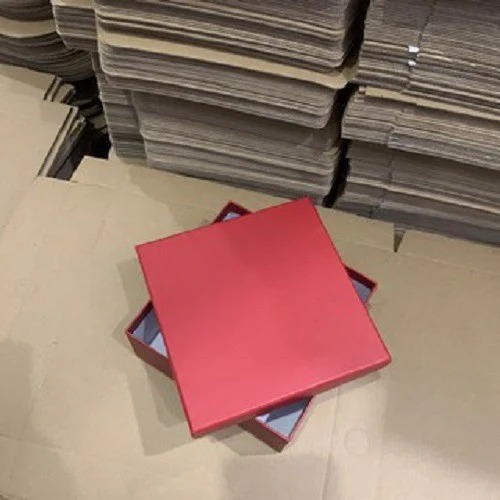 Vỏ hộp đựng ví 14x14x6cm TS34