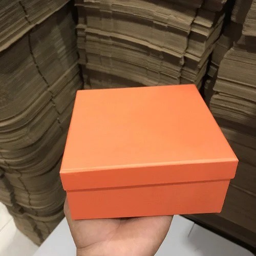 Vỏ hộp đựng ví 14x14x6cm TS34