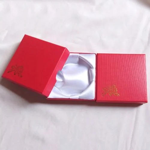 Vỏ hộp đựng vòng tay giấy đỏ TS29