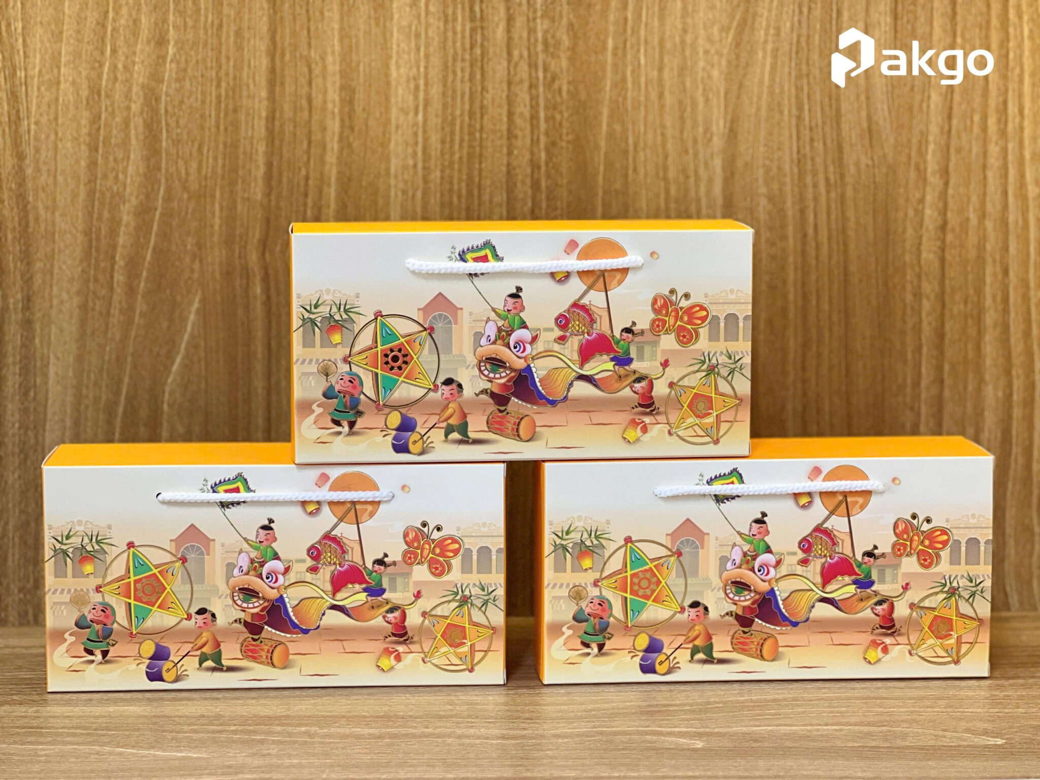 Hộp trung thu 2 bánh Cờ Lau